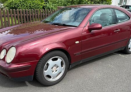 Mercedes-Benz CLK 200 ELEGANCE Elegance
