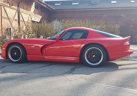Dodge Viper