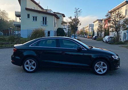 Audi A3 1.4 TFSI cod ultra -Virtual Cockpit, Lim.