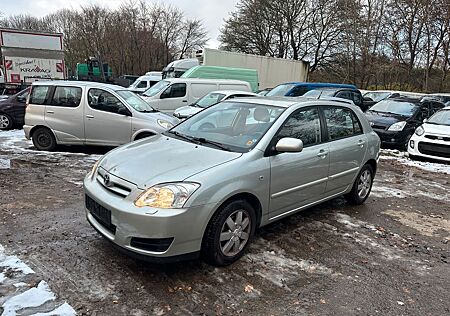 Toyota Corolla 1.6 Klima