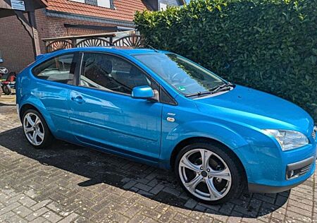 Ford Focus 1,6 Ti-VCT Titanium