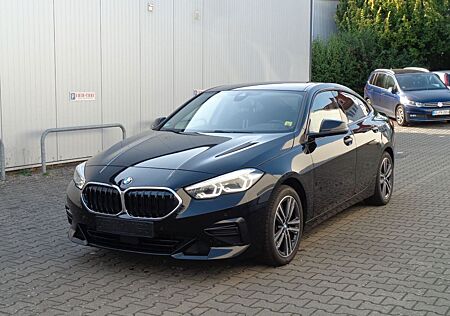 BMW 218i Gran Coupé Aut. Sport Line, Live Cockpit