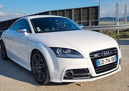 Audi TTS Coupe 2.0 TFSI S tronic quattro -