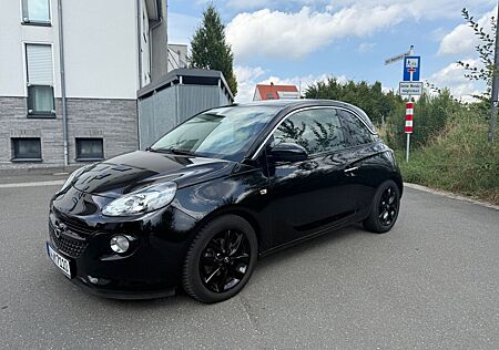 Opel Adam ALL BLACK