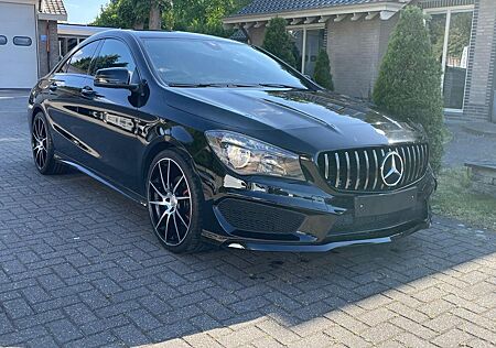 Mercedes-Benz CLA 180 AMG LINE NAVI kamera