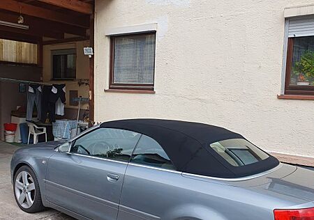 Audi A4 1.8 T Cabriolet -