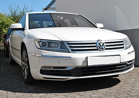 VW Phaeton Volkswagen 3.0 V6 TDI 4MOTION Tiptronic 5-Sitzer -