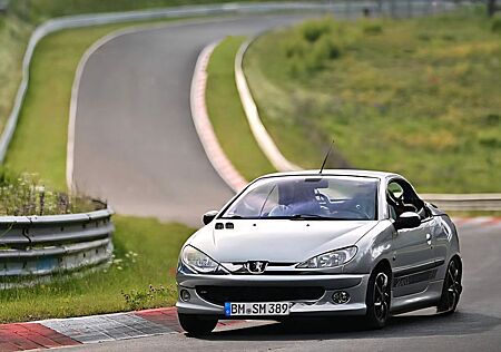 Peugeot 206 *206cc Platinum* Sportl. Umbau