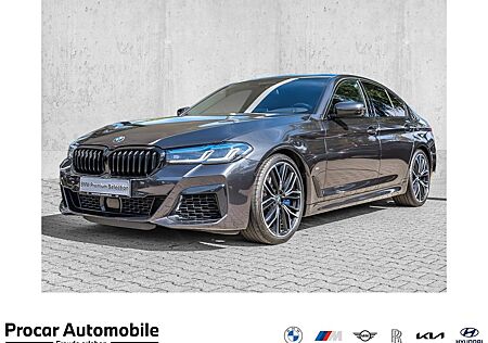 BMW M550i xDrive M Sport HUD ACC RFK NAVI LED Laser