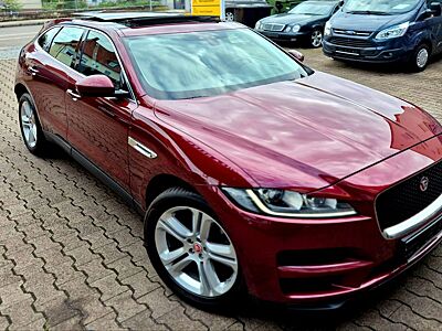 Jaguar F-PACE 3,0d Portfolio AWD/Voll-AHK-PANO-1.Hand