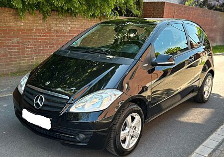 Mercedes-Benz A 160 BlueEFFICIENCY - TÜV 10.2026