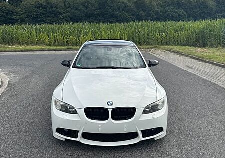 BMW 325i E92 M Paket (bitte Beschreibung lesen)