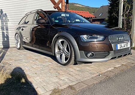 Audi A4 Allroad 3.0 TDI S tronic quattro -