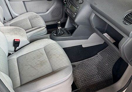 VW Caddy Volkswagen Life 1.9 TDI 77kW 4MOTION 5-Sitzer Sty...