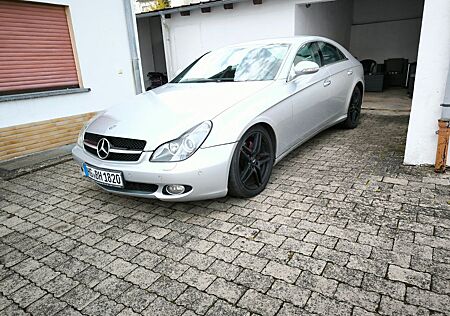 Mercedes-Benz CLS 320 CDI -Fahrbereit aber Kein TÜV/Abgemeldet
