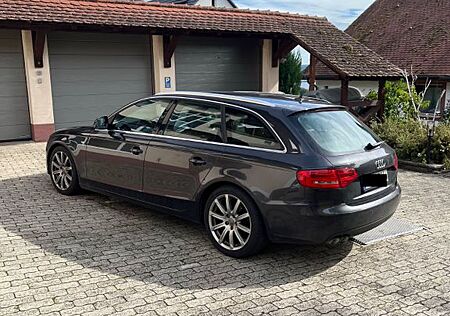 Audi A4 2.0 TDI (DPF) S line Avant S line