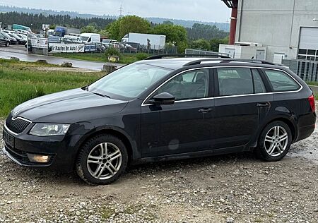 Skoda Octavia Combi 1.6 TDI *EURO.5*NAVI*XENON*LEDER*