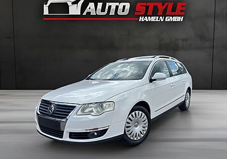 VW Passat Volkswagen Comfortline/Klimaa./Navi./GSD/Temp./Autom