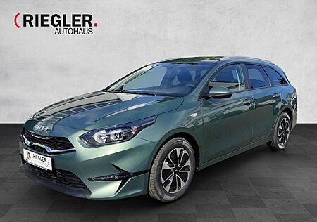 Kia Cee'd Sportswagon Ceed SW 1.5 T-GDI Automatik DTC Navi