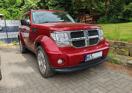 Dodge Nitro SXT 2.8 CRD 4WD Autom. SXT / nur 3 Tage