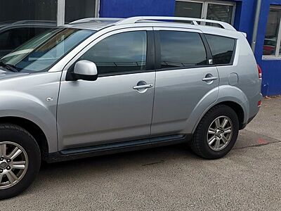 Citroën C-Crosser 7 Sitze AHK TÜV 01.27 KlimaOHNE MÄNGEL