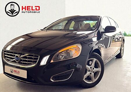 Volvo S60 Lim. 2.4d *8FACH*NAVI*LEDER*AHK*SZH*