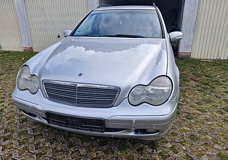 Mercedes-Benz C 220 CDI T CLASSIC