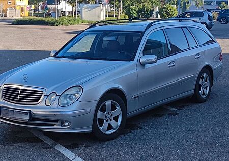 Mercedes-Benz E 220 CDI AVANTGARDE