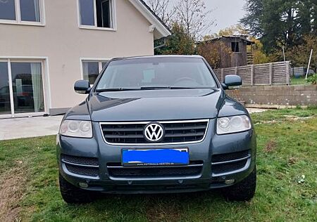 VW Touareg Volkswagen 2.5 R5 TDI Tiptronic Standard