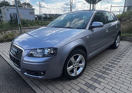 Audi A3 Sportback 1.6 Ambiente*1 HAND*S,H*NEU TÜV*