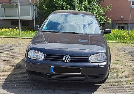 VW Golf Volkswagen 1.9TDI 74 kW Basis Basis