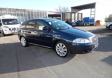 Fiat Croma 2.2 16V MPI Emotion