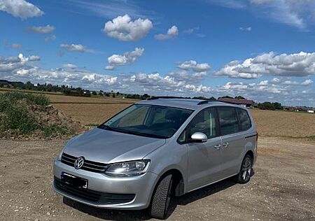 VW Sharan Volkswagen 2.0 TDI Trendline TÜV AHK Klima