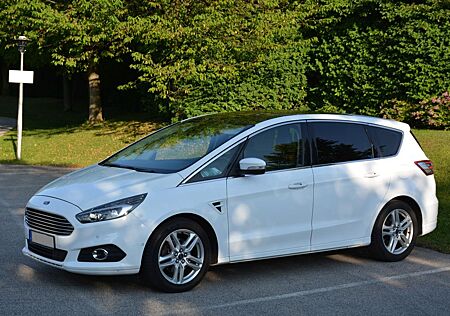 Ford S-Max Leder, Aut, 7 Sitzer, Panoramadach, Scheckheft