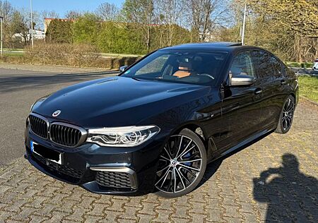 BMW M550i xDrive HK HiFi, Standhzg, Garantie 08/25