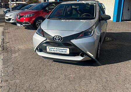 Toyota Aygo (X) Aygo model 2017