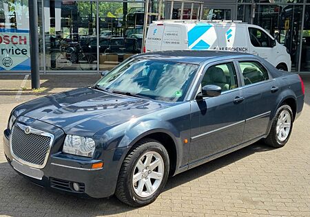 Chrysler 300C 3.5 V6 "MOTOR+GETRIEBE SEHR GUT" TÜV