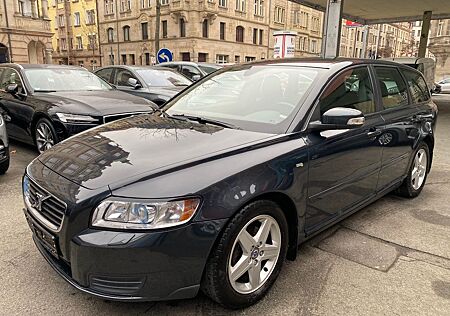 Volvo V50 1.6D DRIVe Momentum XENON