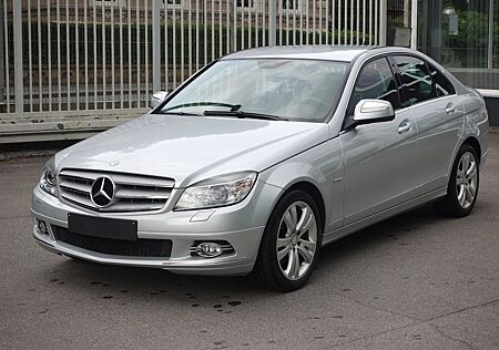 Mercedes-Benz C 230 V6 W204 Avantgarde Automatik 7-Gang Comand