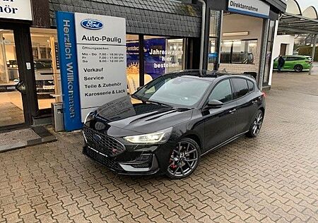 Ford Focus ST X B&O