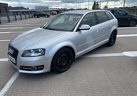 Audi A3 Sportback 2.0 TDI Attraction