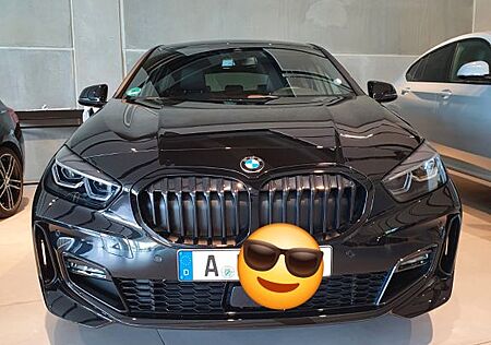BMW 120i M Sport Steptronic M Sport