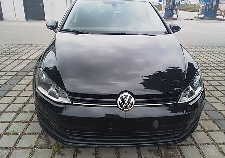 VW Golf Volkswagen VII Lim. Cup BMT