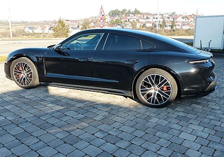 Porsche Taycan 4 S Ionisator Beif.Display Approved