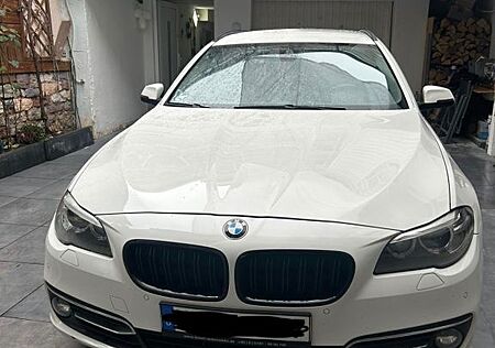 BMW 530d Touring A -