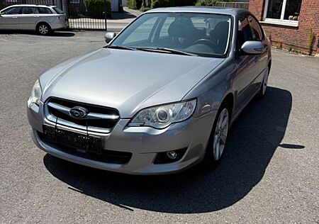 Subaru Legacy 2.5i Comfort