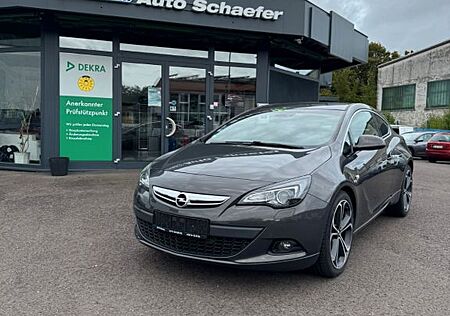 Opel Astra J GTC Innovation
