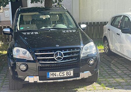 Mercedes-Benz ML 63 AMG 4MATIC AMG