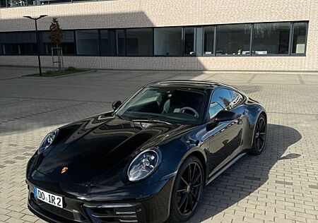 Porsche 992 Carrera Coupé