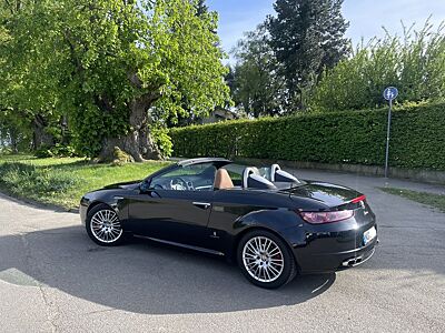 Alfa Romeo Spider 939.  2.4 JTDM 20V